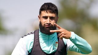 Fekir se sincera: plazos de su lesión, "apoyo de locos" del Betis y un "detalle" que le "calienta el corazón" 